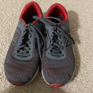 New balance men’s shoes
